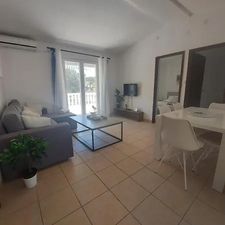 Casa Blanca, Apartman