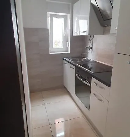 Apartman Casa Blanca, *
