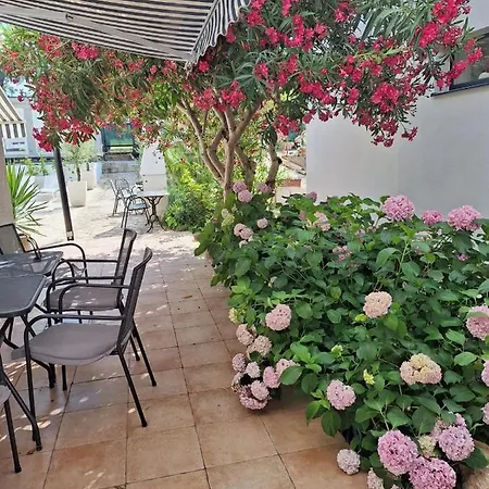 Casa Blanca, Apartman *