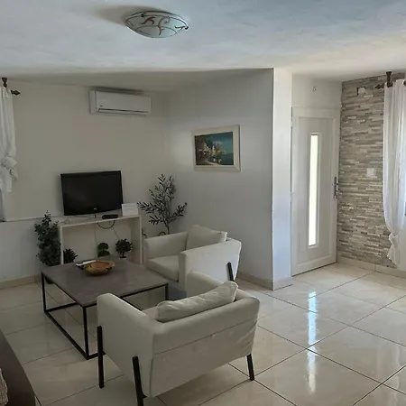Apartment Casa Blanca, *