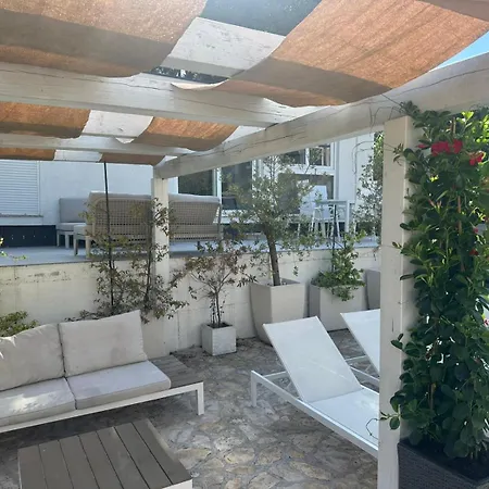 Casa Blanca, * Biograd Na Moru