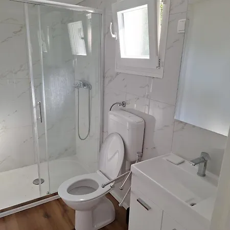 Casa Blanca, Biograd Na Moru