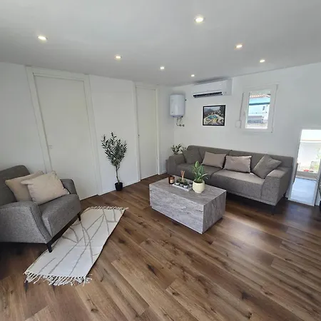 Casa Blanca, Apartman *