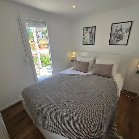 Casa Blanca, Apartman *