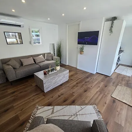 Apartman Casa Blanca, *