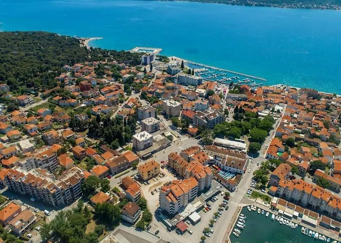 Casa Blanca, Biograd Na Moru