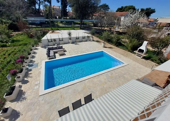 Casa Blanca, * Biograd Na Moru